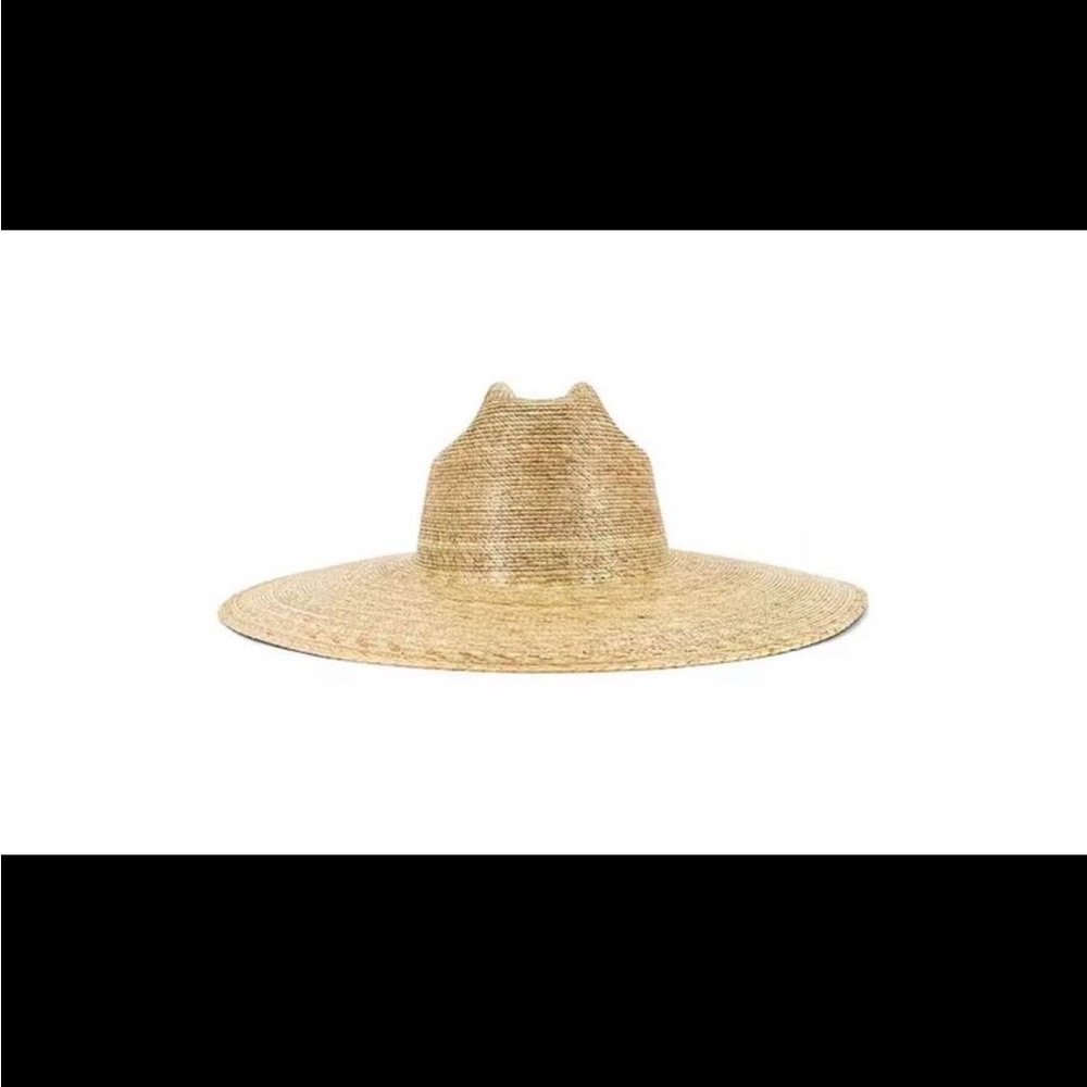 Lack of color western hat